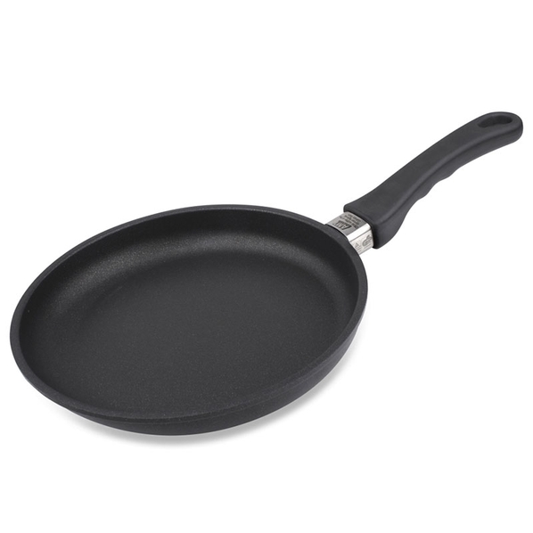 AMT Сковорода индукционная с антипригарным покрытием AMT Frying Pans Titan 24см