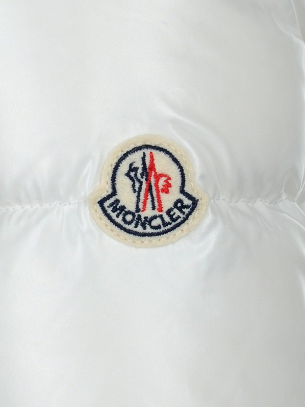 Moncler пух 4937325 68950 032 Z17P Пальто Moncler пух  62-1