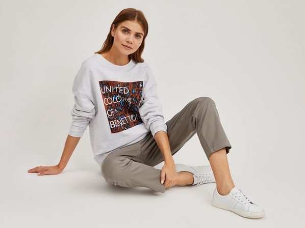 United colors of Benetton Свитшот с фантазийным принтом Benetton