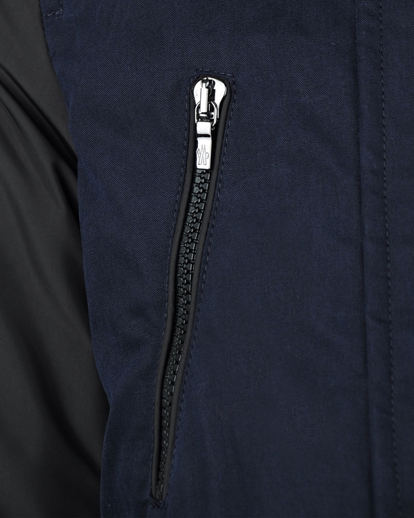 Moncler Пальто
