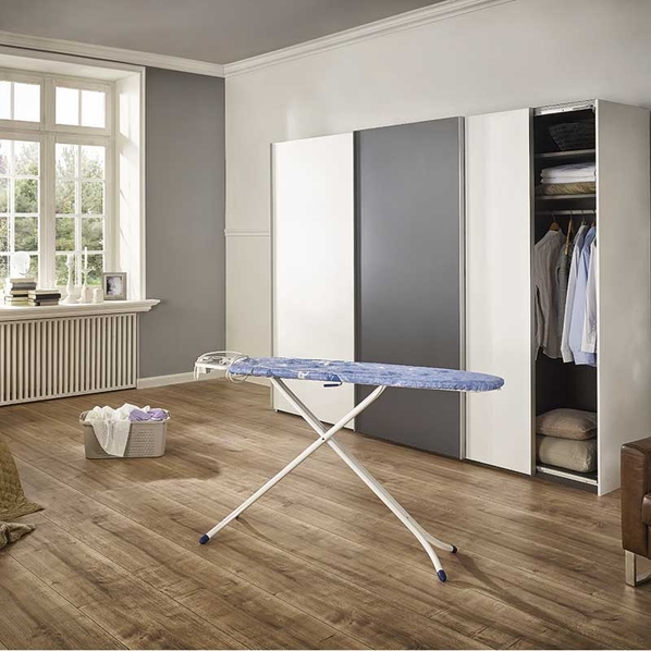 Leifheit Гладильная доска с электроподключением Leifheit AirBoard Compact M Plus, 120x38см
